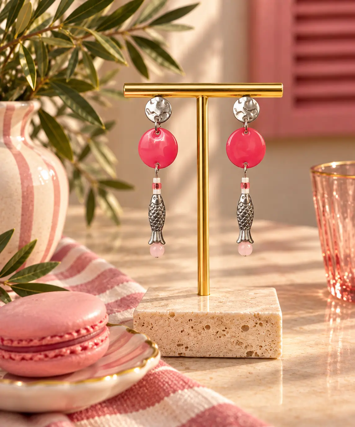 Boucles d'oreilles Poisson Méditerranée Rose faites main par Camille Fraise